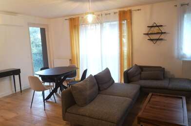 Appartement 3 pièces 1221 €