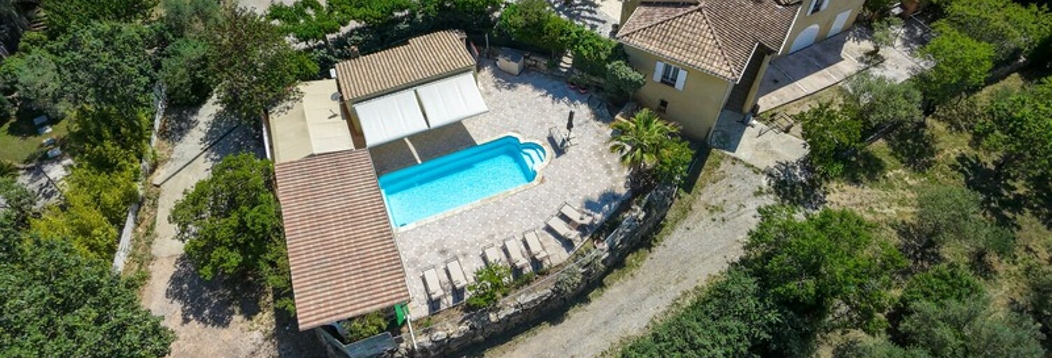 Maison 7 Pièces 220 m² à vendre à Solliès-Toucas (83210)