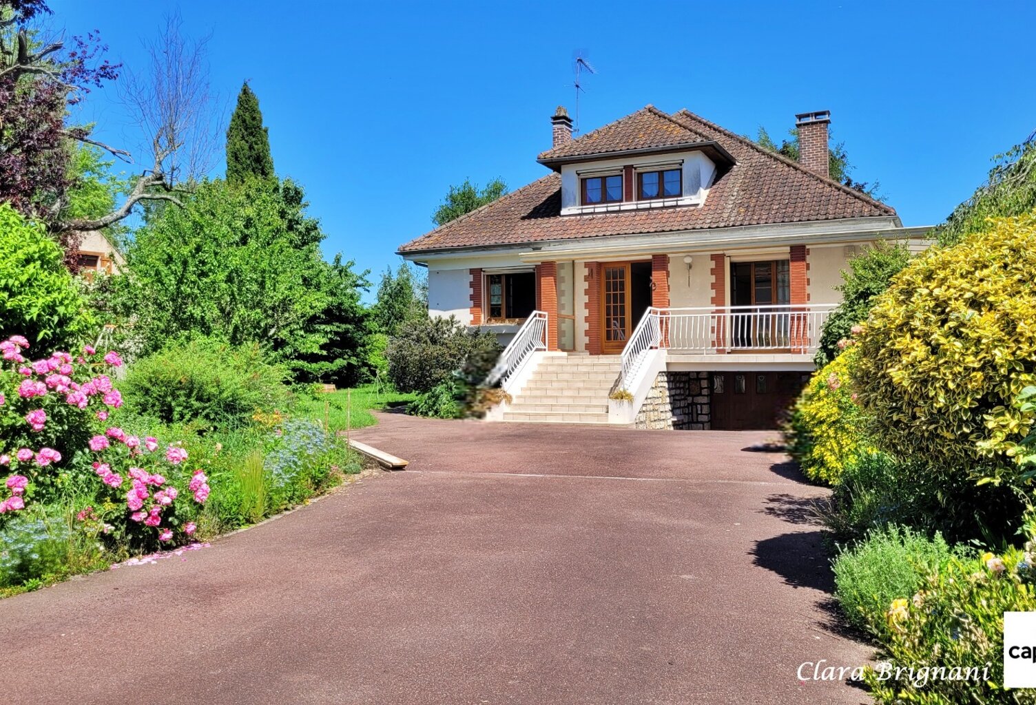 Maison à vendre - 6 pièces, 156m² à Avrainville - sous-sol total et terrain arboré de 1 555 m² — photo 1
