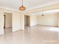 Maison à vendre - 6 pièces, 156m² à Avrainville - sous-sol total et terrain arboré de 1 555 m² — photo 3