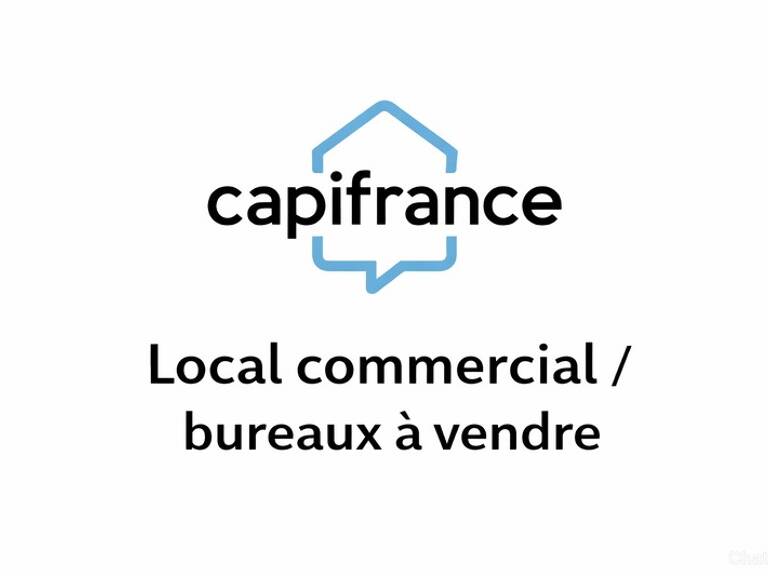 Local/bureau 695 m2 à vendre PARAY LE MONIAL (71), Emplacement n°1 — photo 1