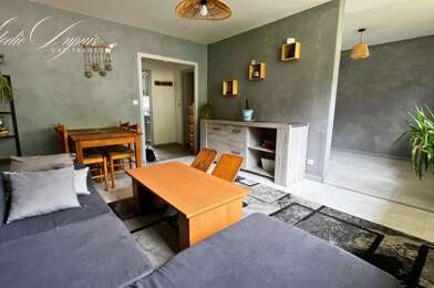 Appartement 4 pièces 148400 €