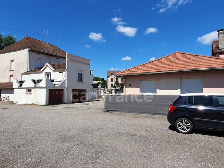 Dpt Haute-Saône (70), à vendre proche de LUXEUIL LES BAINS immeuble — photo 1