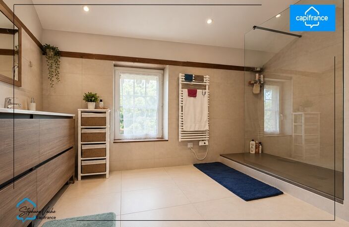 Appartement F3, 95m2, 2 places de parking , terrain 100m2 — photo 4