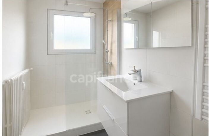 Appartement à vendre 3 pièces GEX (01) — photo 4
