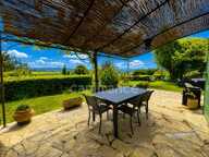 Propriété à vendre 8 pièces 274 m2 sur 1 hectare PERTUIS (84) — photo 2