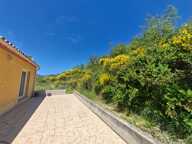   Rare ! Villa d'architecte sans vis-à-vis : Séjour XXL, atelier de 30 m² et vue à 180° sur 3300 m² de nature — photo 4