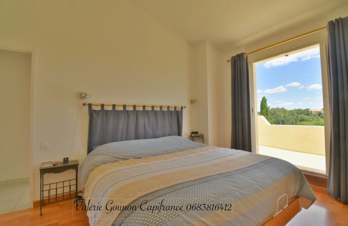 Villa méditerranéenne à vendre 5 pièces-JUVIGNAC (34)-197 m²utiles–3,4 chambres-sous-sol 182m2-garage double-Piscine — photo 4