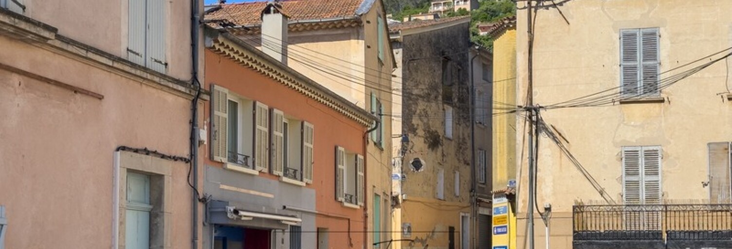Appartement 3 Pièces 56 m² à vendre à Solliès-Toucas (83210)
