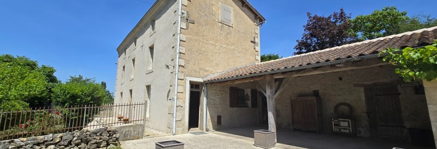 Maison 6 Pièces 209 m² à vendre à Nanteuil (79400)