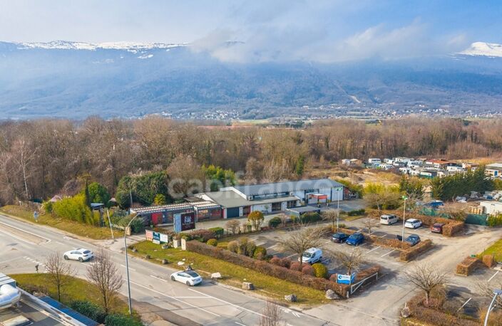 Terrain à vendre de 2 500,00 m² SAINT GENIS POUILLY (01) — photo 2