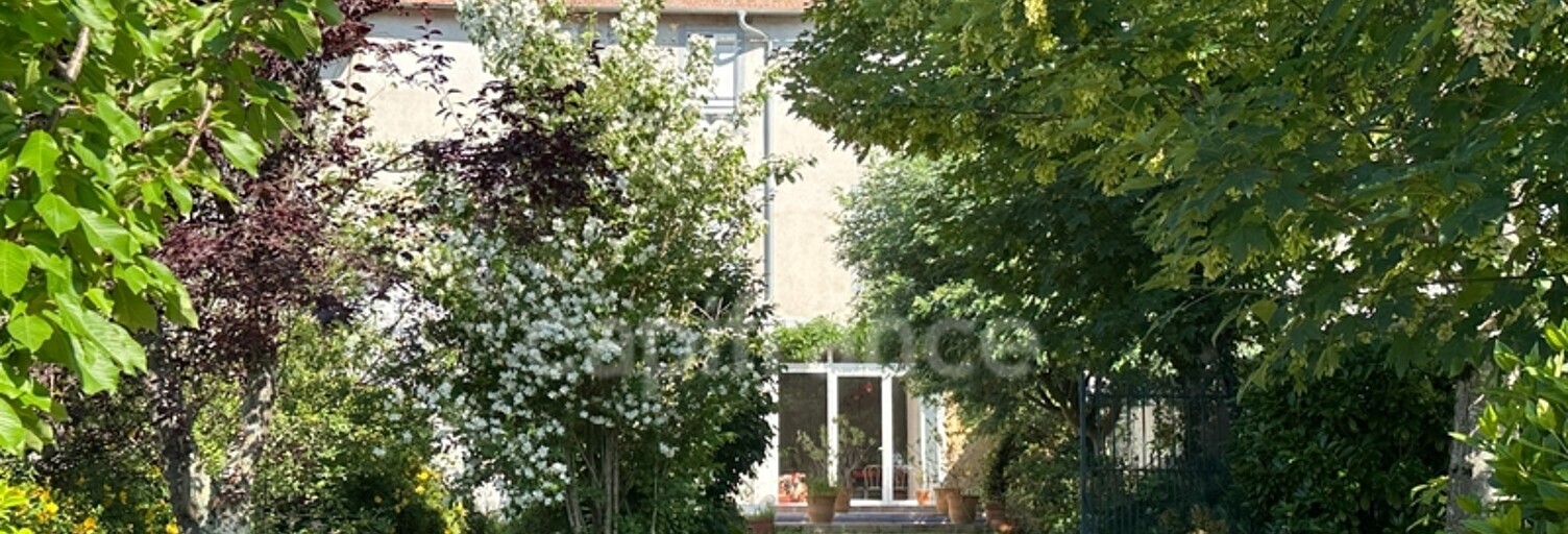 Maison 10 Pièces 312 m² à vendre à Castelnau-Magnoac (65230)