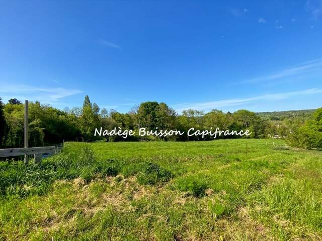 Terrain à vendre de 3 260 m² dans un environnement résidentiel recherché à GONNEVILLE SUR MER (14) — photo du bien