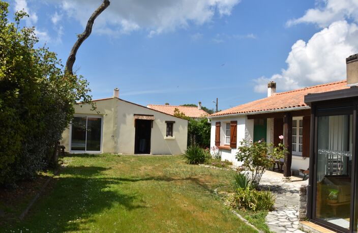 Ile d'Oléron, Maison à vendre 6 pièces SAINT PIERRE D'OLERON (17) 210 000€ — photo 3