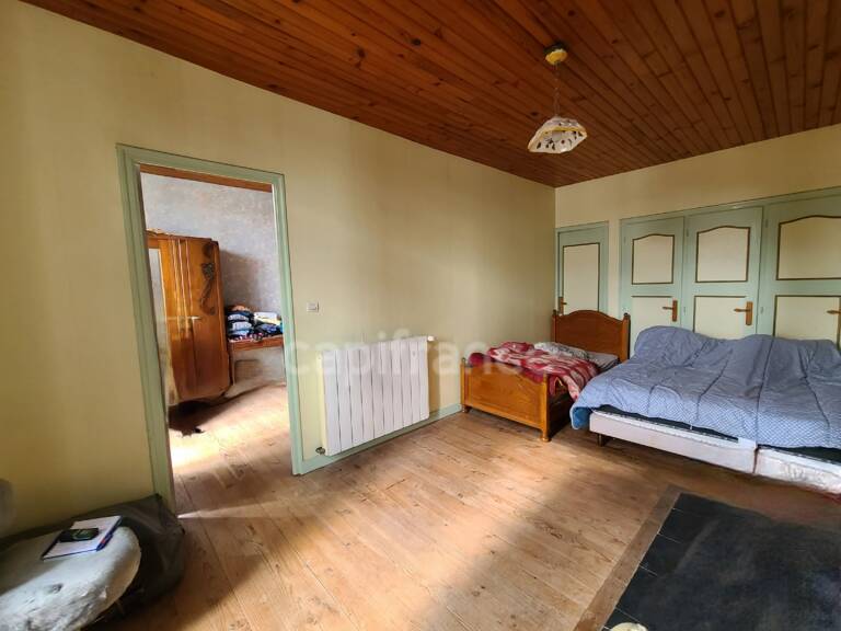 Maison Charentaise 134m² terrain 2612m² et Dépendances — photo 1