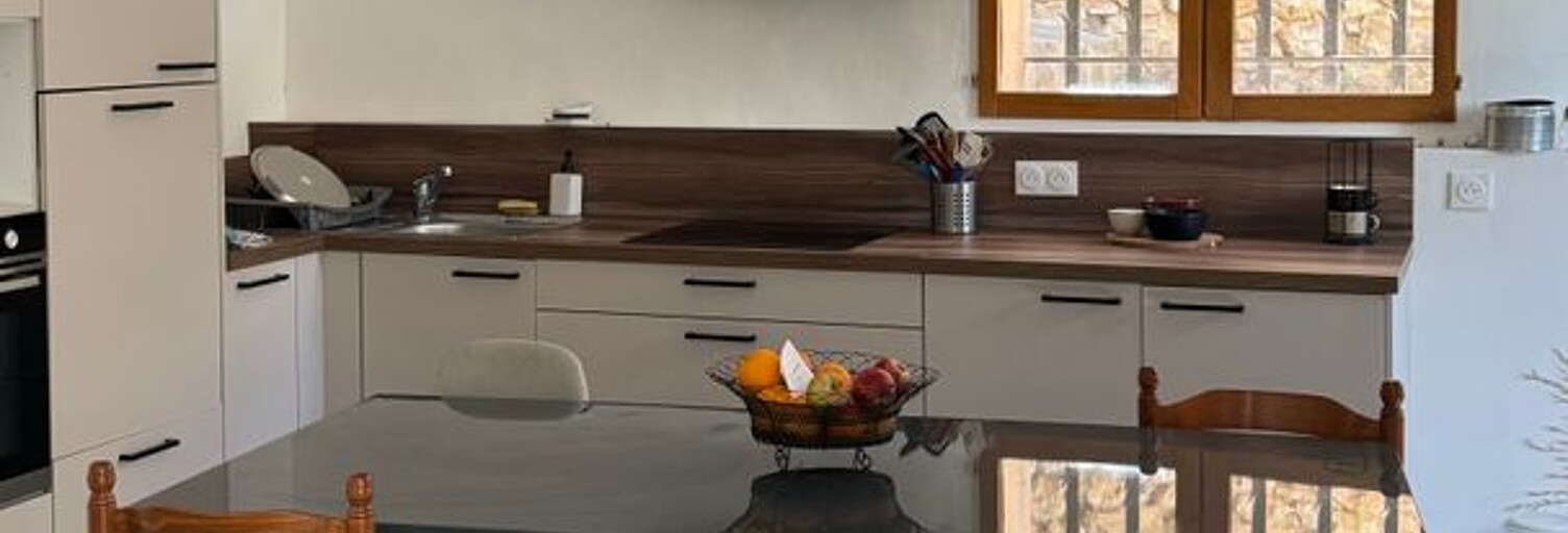 Maison 3 Pièces 85 m² à louer à Arboras (34150)