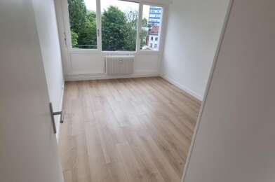 Appartement 3 pièces 1030 €