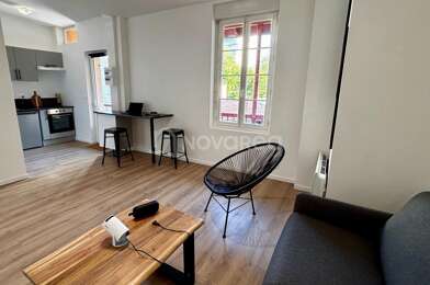 Appartement 1 pièces 530 €