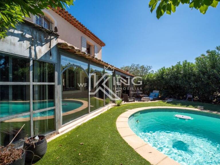 Sainte Maxime grande villa T6 — photo 1