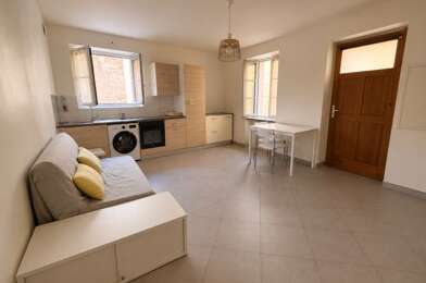 Appartement 2 pièces 825 €