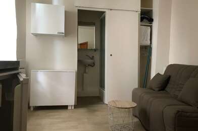 Appartement 1 pièces 300 €