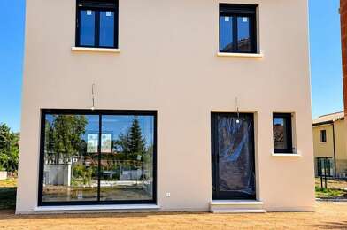 Maison 4 pièces 256000 €