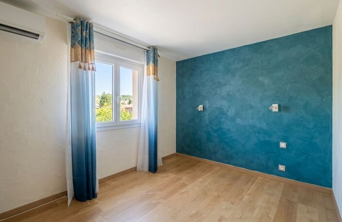 Aux portes de Dax - Maison familiale de 93 m² – 3 chambres – Terrain 650 m² avec Véranda et Garage — photo 4