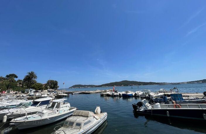 A VENDRE LA SEYNE SUR MER 83500 QUARTIER TAMARIS STUDIO TERRASSE ASCENSEUR PARKING PRIVATIF — photo 4