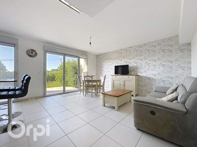 Maison récente de 4 pièces avec jardin et chambre de plain-pied au calme — photo du bien
