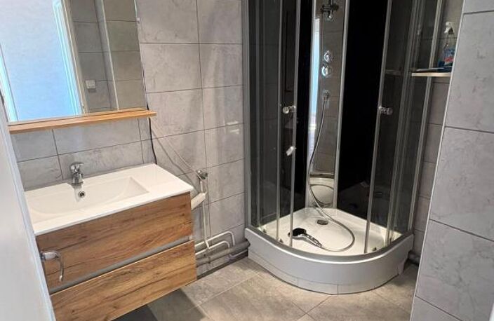 Appartement À Vendre — photo 3