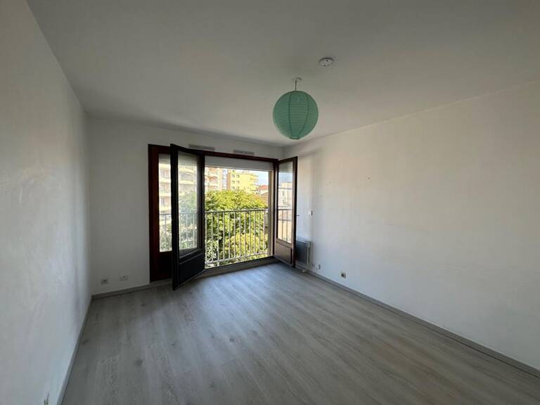 LOCATION Studio (22 m²) à CARPENTRAS - Proche Gare — photo 1