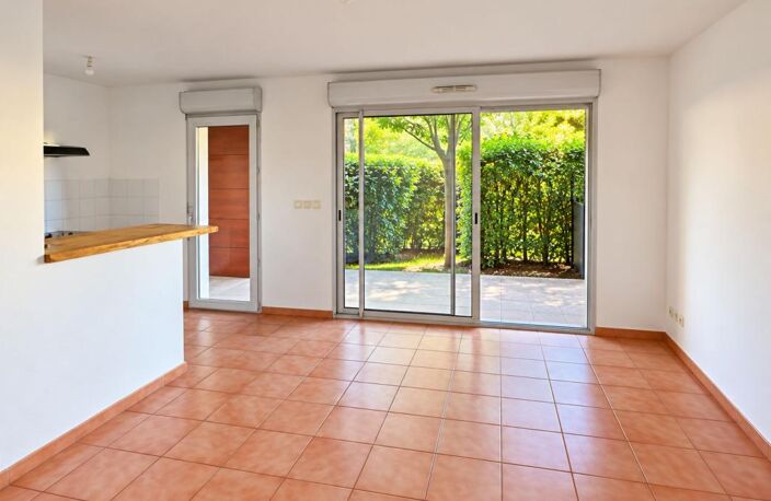Toulouse Grand Selve, Charmant T2 en Rez-de-Jardin Avec Terrasse privative et Parking Sécurisé — photo 3