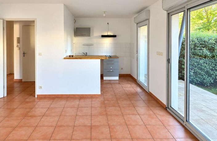 Toulouse Grand Selve, Charmant T2 en Rez-de-Jardin Avec Terrasse privative et Parking Sécurisé — photo 4