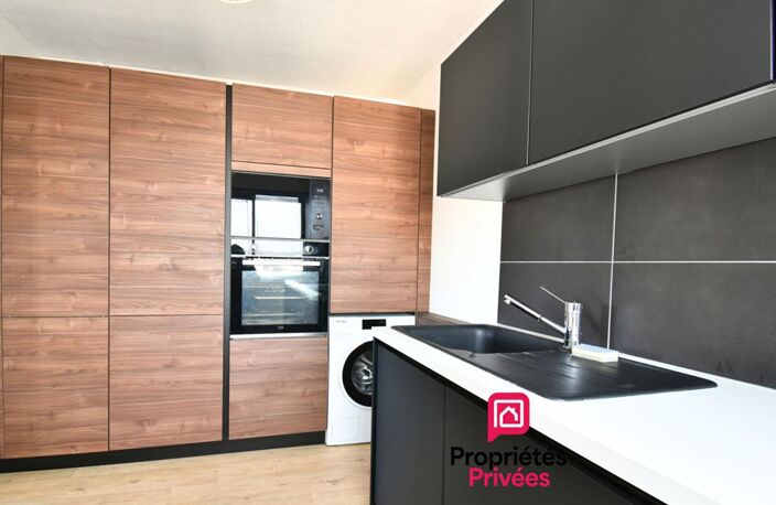 TASSIN - Superbe T3 de 63m² au dernier Étage avec balcon — photo 3