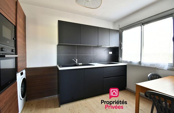 TASSIN - Superbe T3 de 63m² au dernier Étage avec balcon — photo 4