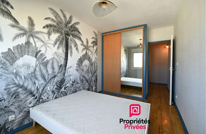 TASSIN - Superbe T3 de 63m² au dernier Étage avec balcon — photo 5