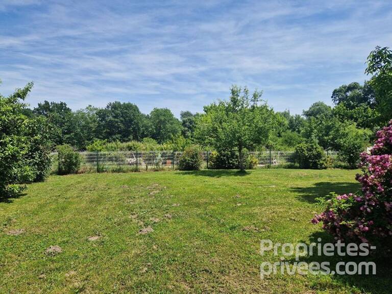 Terrain quartier calme proche N10 — photo 1