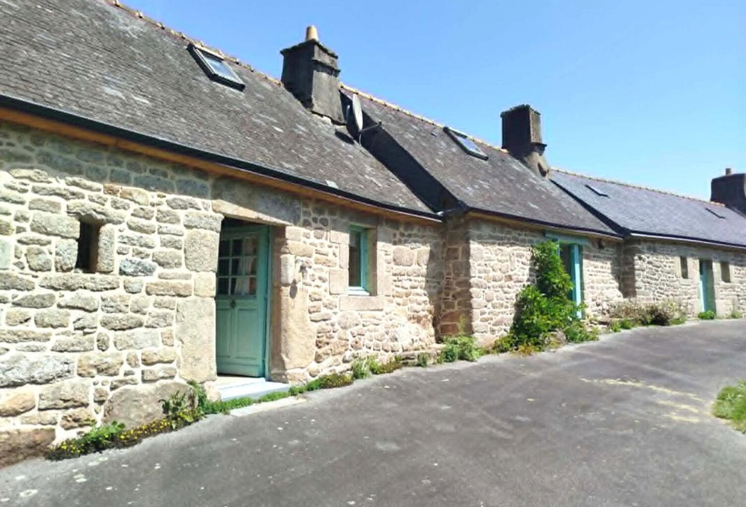 Maison de campagne avec terrain — photo 1