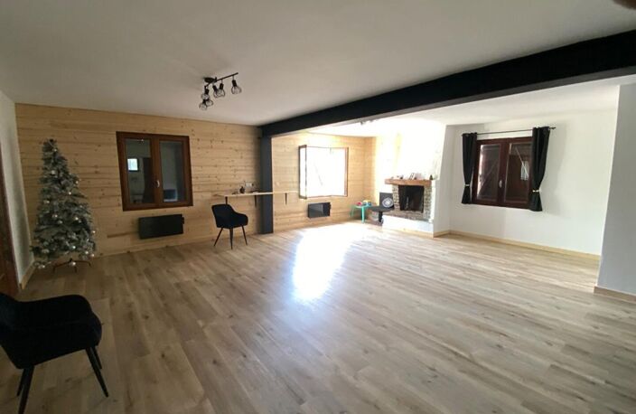 Maison Estoublon 5 pièce(s) 158 m2 — photo 4