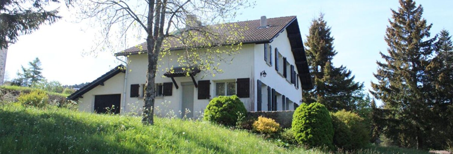 Maison 10 Pièces 166 m² à vendre à Lanarce (07660)
