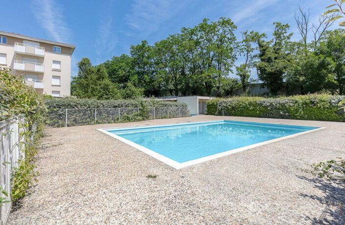 Appartement T2 de 41 m² avec piscine et parking — photo 3