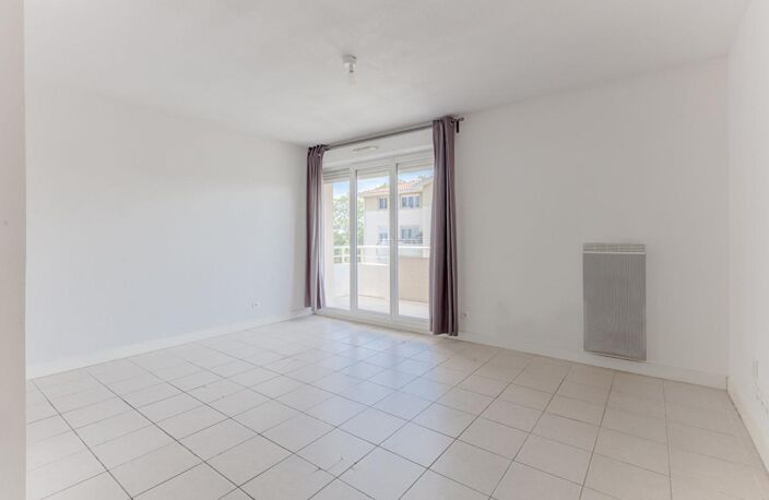 Appartement T2 de 41 m² avec piscine et parking — photo 4