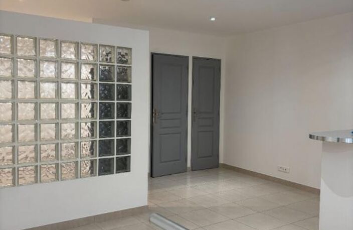 Appartement T1 refait à neuf — photo 2