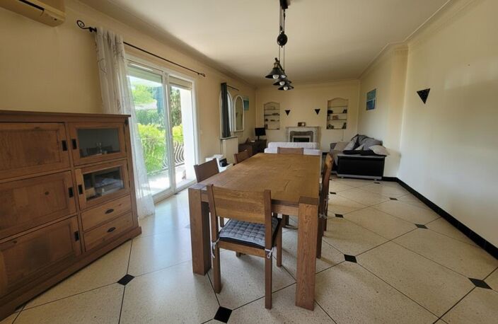 ANGOULEME (16000) : Maison familiale de 144m2 avec garage et piscine — photo 2