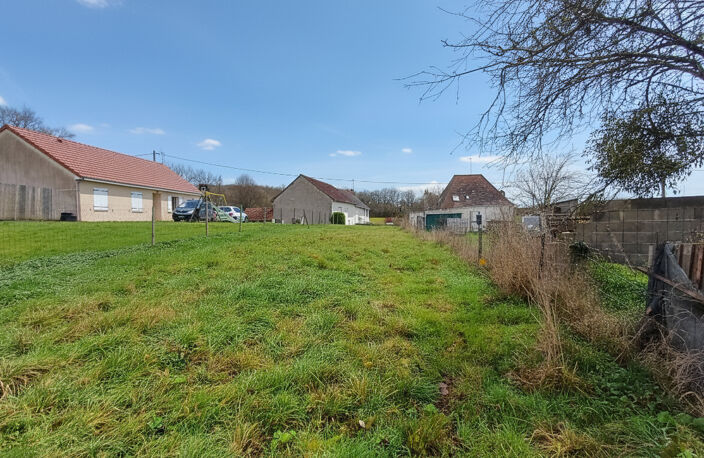 Terrain Celon proche bourg 2085 m2 — photo 3