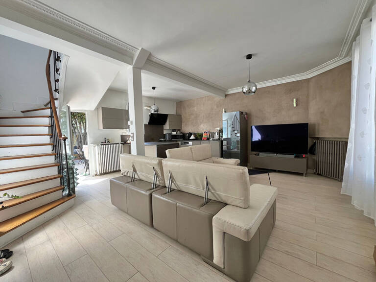 Maison F4 + grand Jardin — photo 1