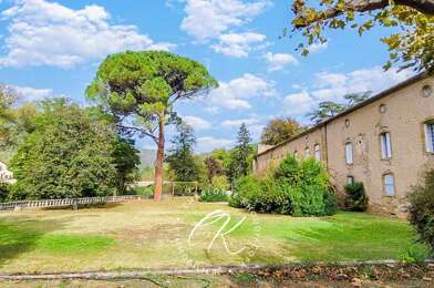 Maison 50 pièces 1100000 €