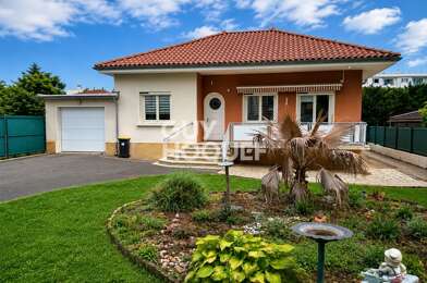 Maison 4 pièces 360400 €