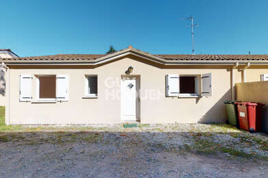 Maison 4 pièces 899 €