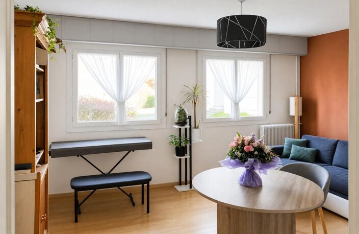 Appartement de 4 pièces de 78 m² à Poitiers (sans vis à vis) — photo 2